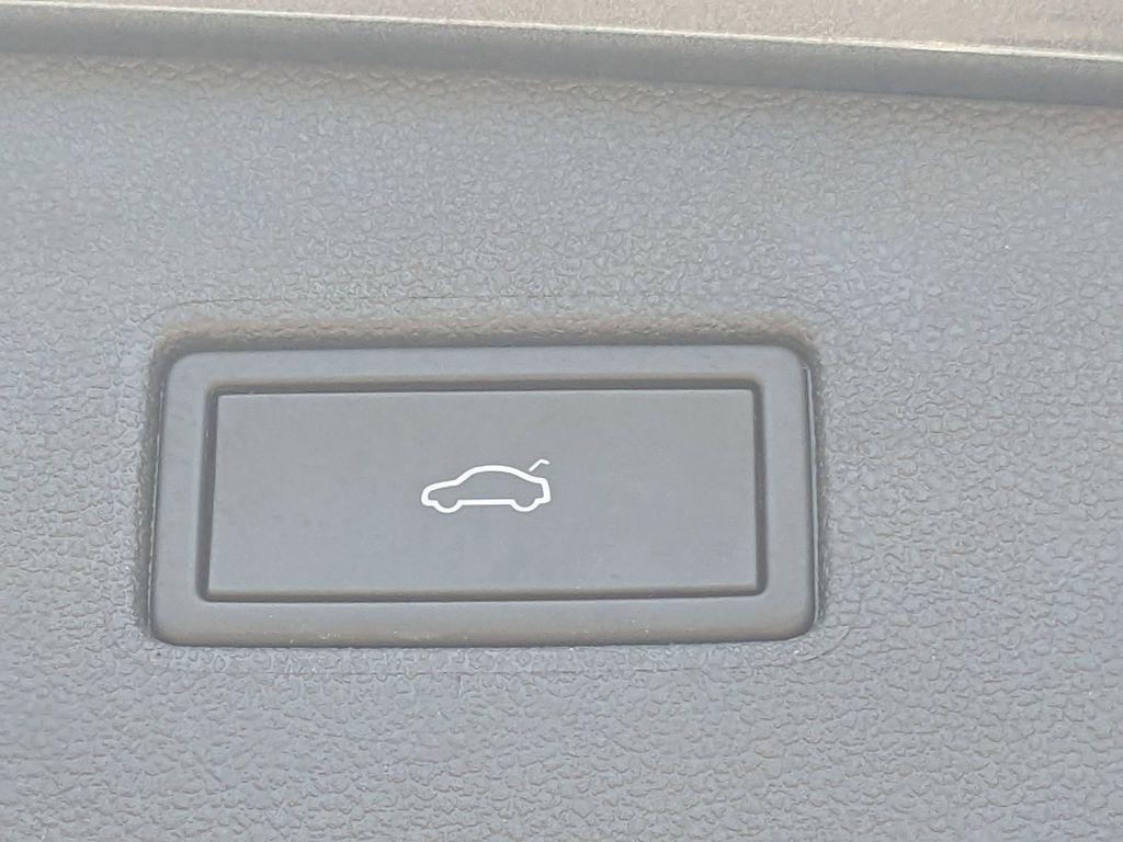 used 2022 Volkswagen Tiguan car, priced at $23,058