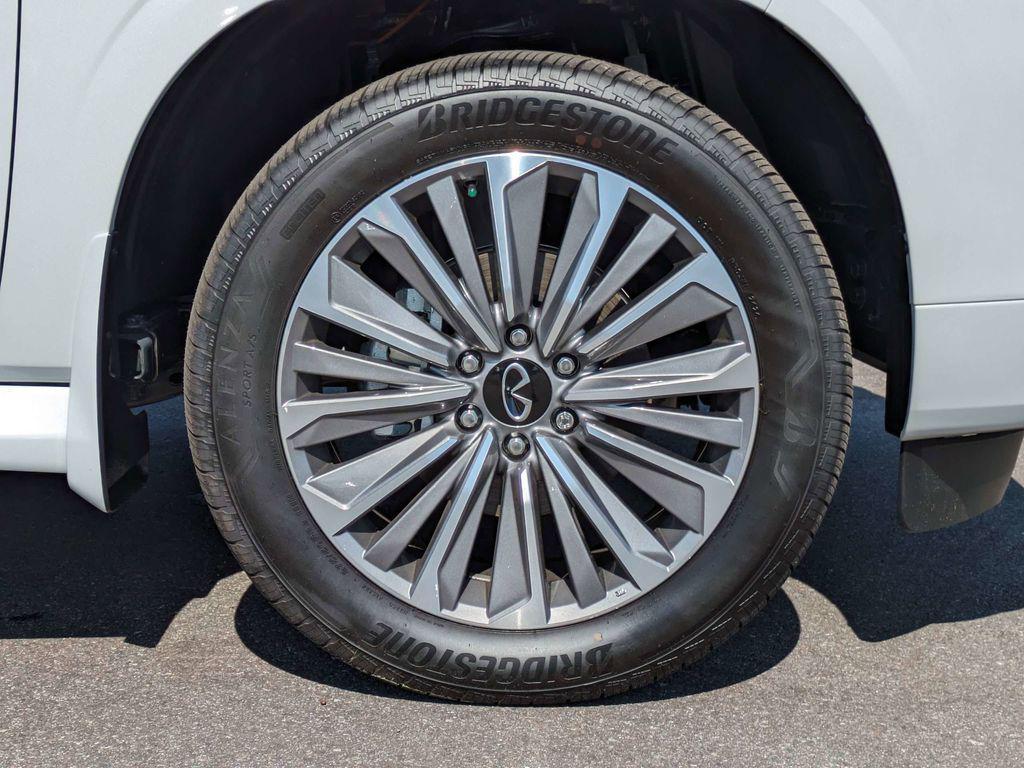 new 2025 INFINITI QX80 car, priced at $96,641
