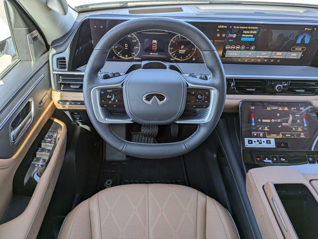 new 2025 INFINITI QX80 car, priced at $96,641