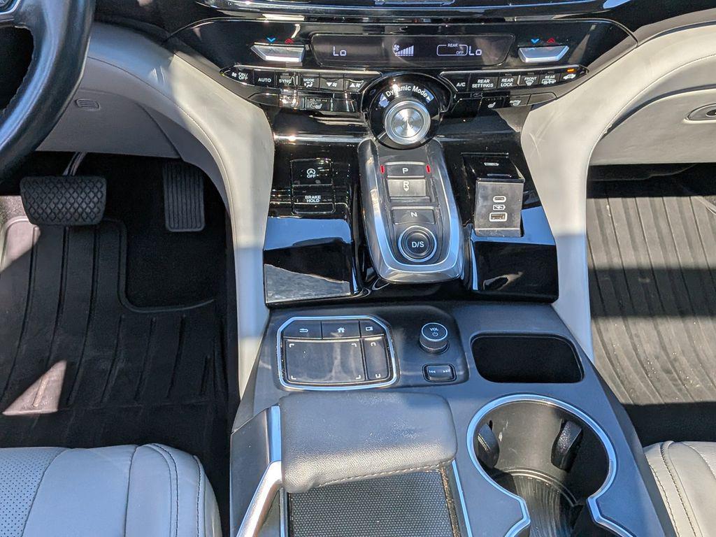 used 2022 Acura MDX car, priced at $34,988