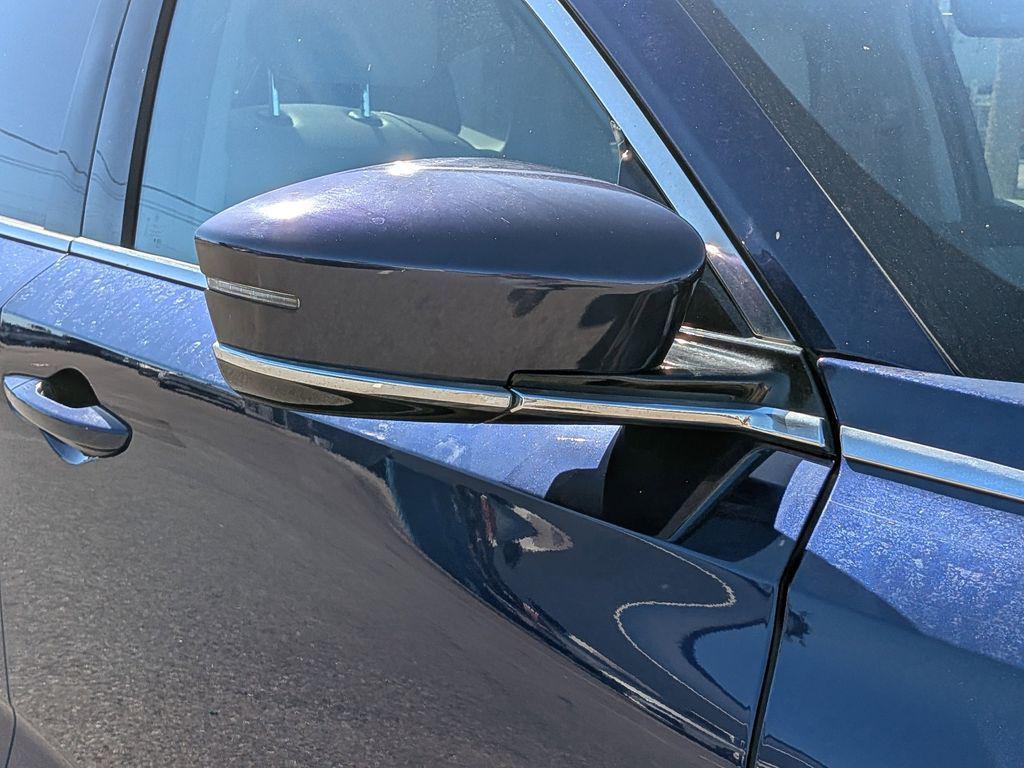 used 2022 Acura MDX car, priced at $34,988