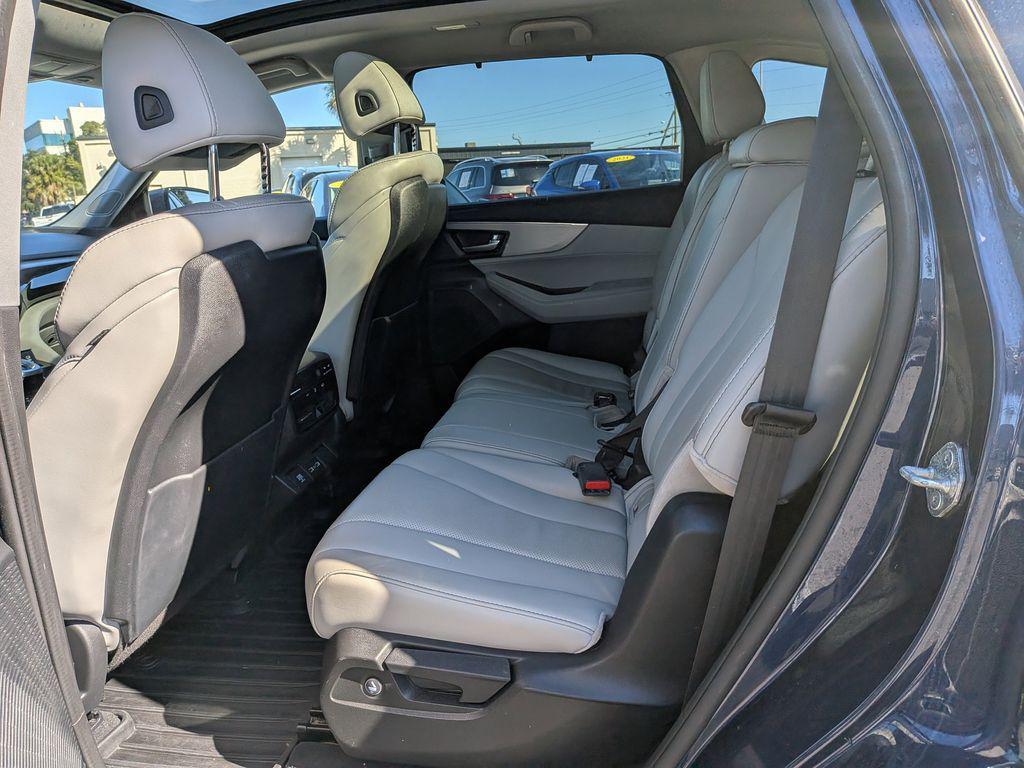 used 2022 Acura MDX car, priced at $34,988