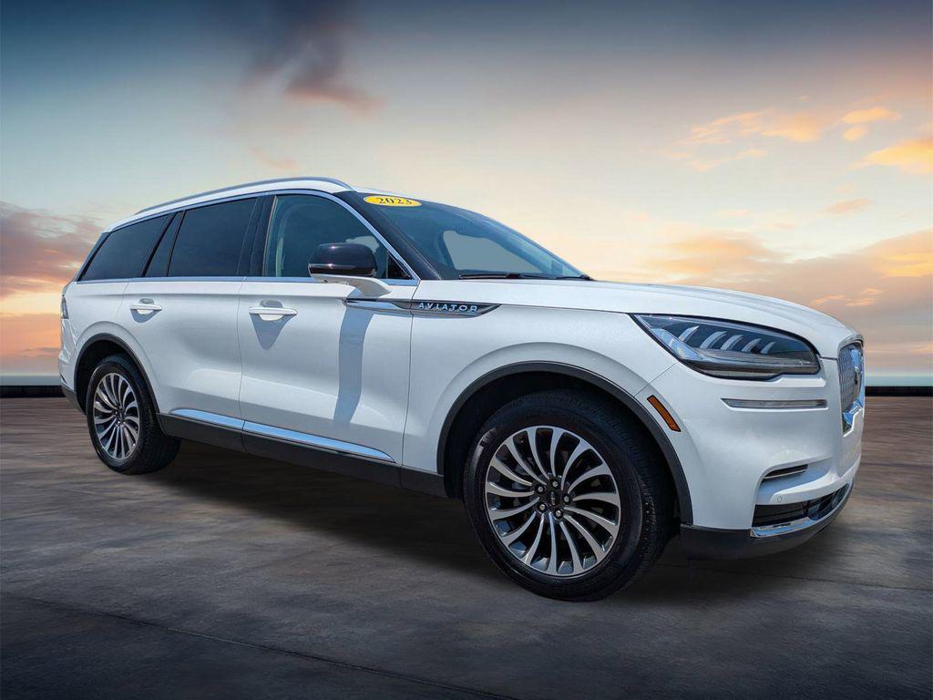 used 2023 Lincoln Aviator car, priced at $46,720