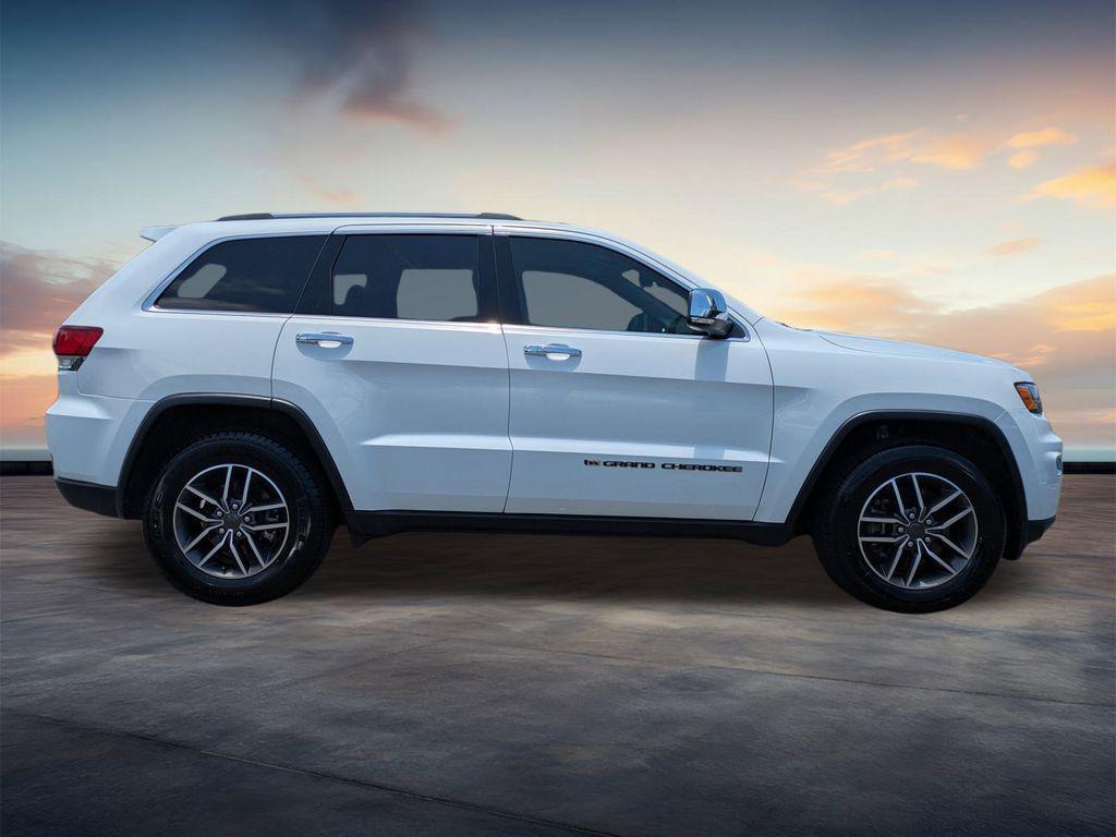 used 2022 Jeep Grand Cherokee car, priced at $24,977