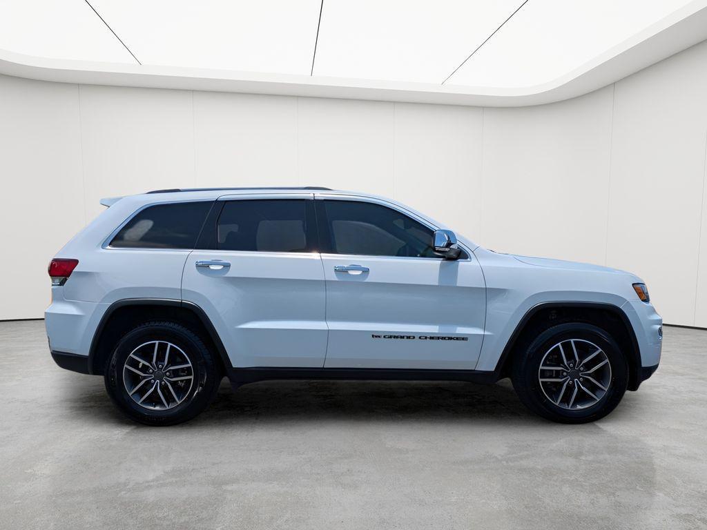 used 2022 Jeep Grand Cherokee car, priced at $22,988