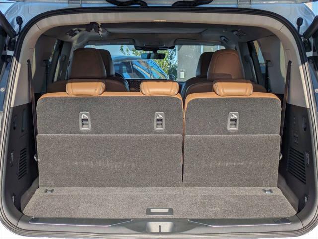 new 2025 INFINITI QX80 car, priced at $91,194