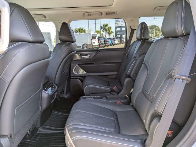 new 2025 INFINITI QX80 car, priced at $97,660