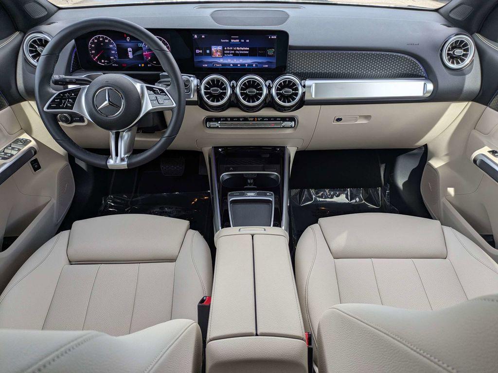 used 2025 Mercedes-Benz GLB 250 car, priced at $42,638