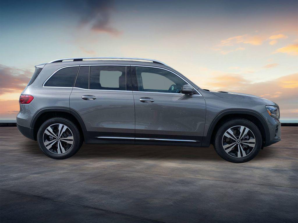 used 2025 Mercedes-Benz GLB 250 car, priced at $42,638