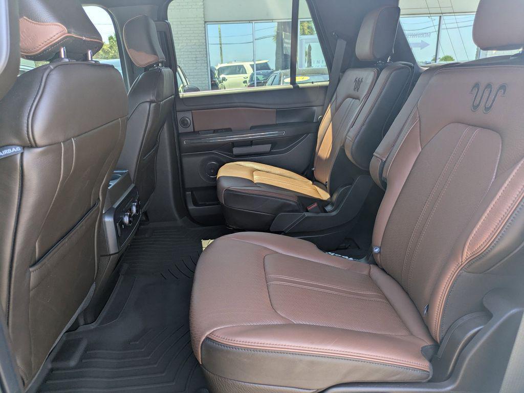 used 2024 Ford Expedition car, priced at $67,689