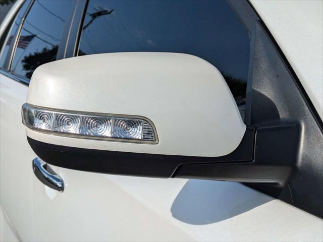 used 2014 Kia Sorento car, priced at $13,985