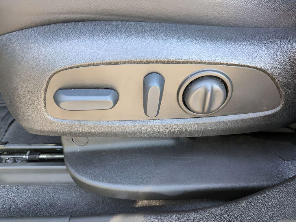 used 2023 GMC Acadia car, priced at $24,825