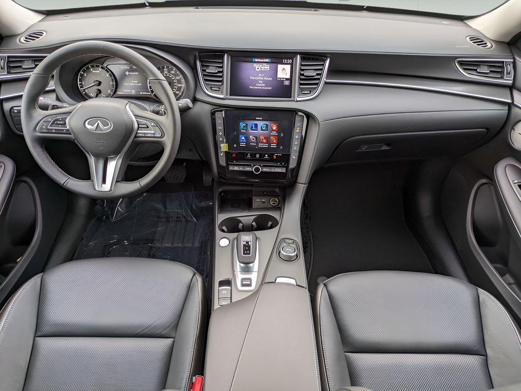 new 2025 INFINITI QX50 car, priced at $37,315