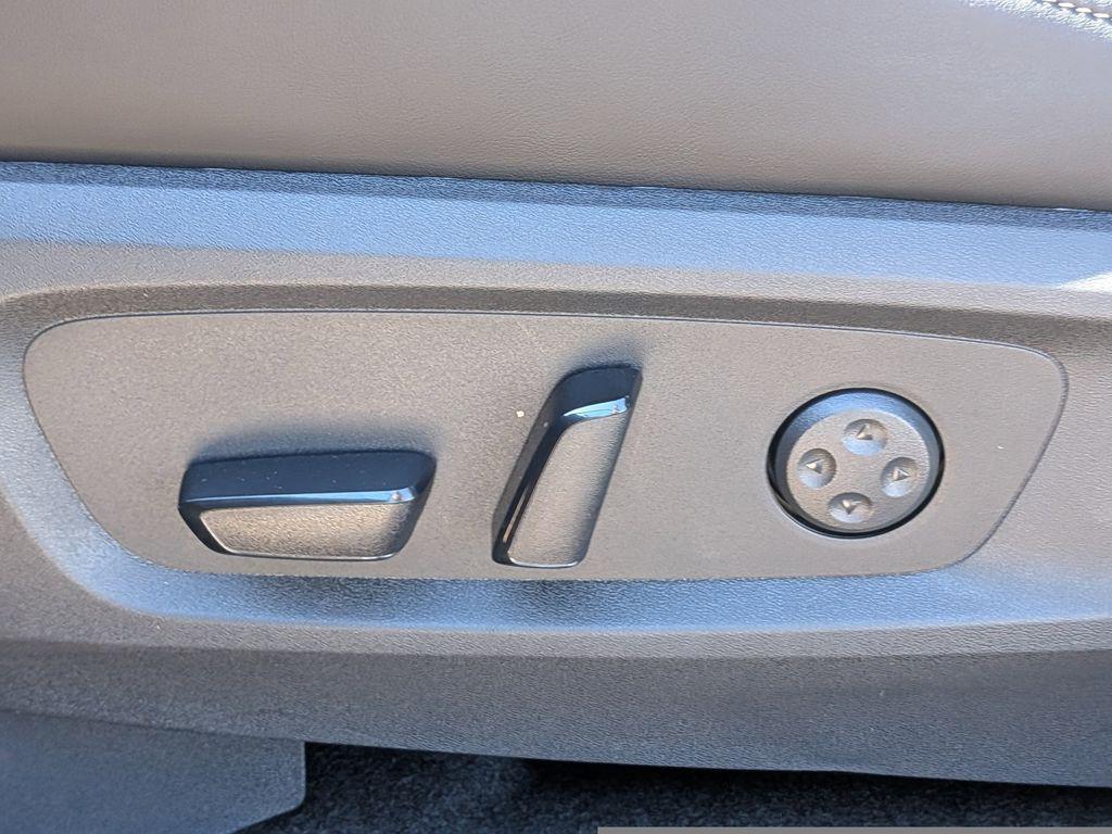 new 2026 INFINITI QX60 car, priced at $58,755