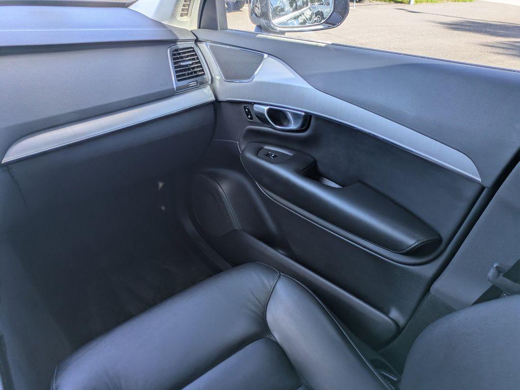 used 2022 Volvo XC90 car, priced at $34,988