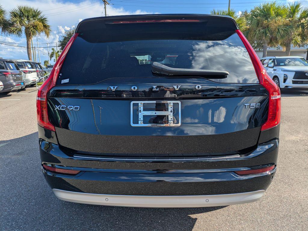 used 2022 Volvo XC90 car, priced at $34,988