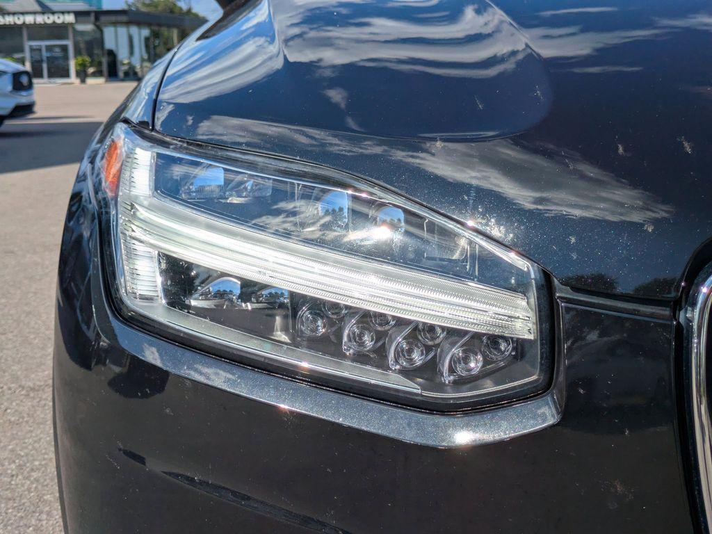 used 2022 Volvo XC90 car, priced at $34,988