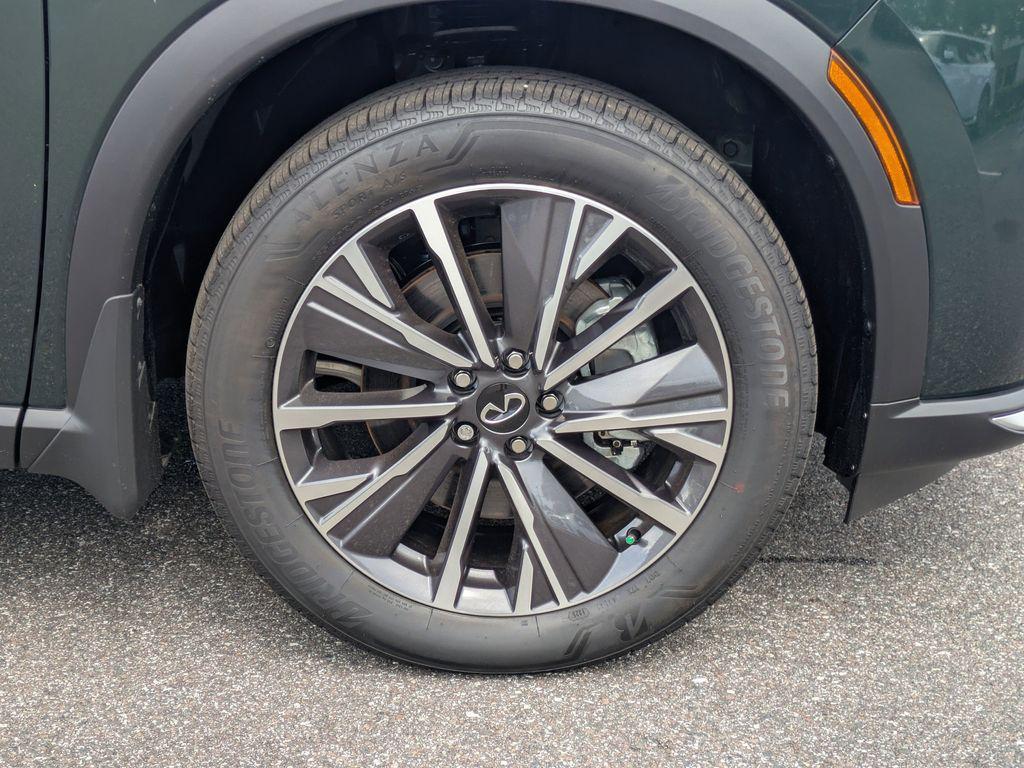 new 2026 INFINITI QX60 car, priced at $56,944