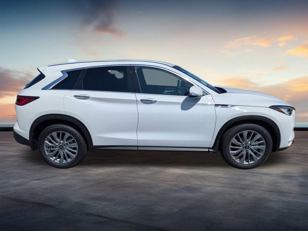 new 2025 INFINITI QX50 car