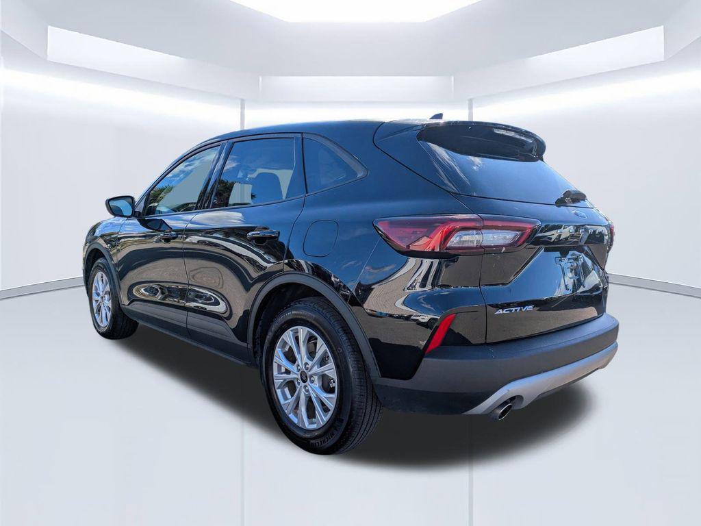 used 2025 Ford Escape car, priced at $23,512