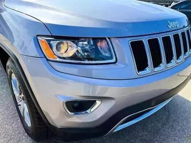 used 2016 Jeep Grand Cherokee car, priced at $16,995