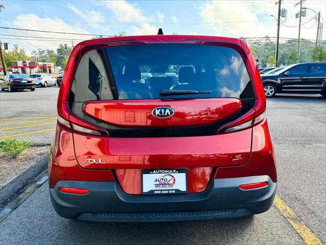 used 2021 Kia Soul car, priced at $13,995