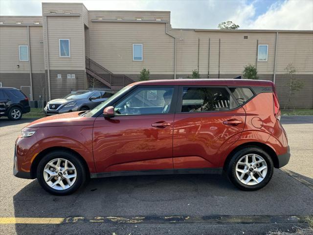 used 2021 Kia Soul car, priced at $12,995