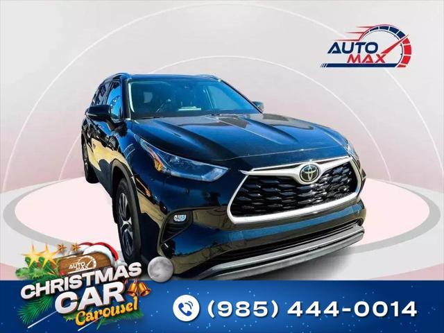 used 2021 Toyota Highlander car, priced at $30,995