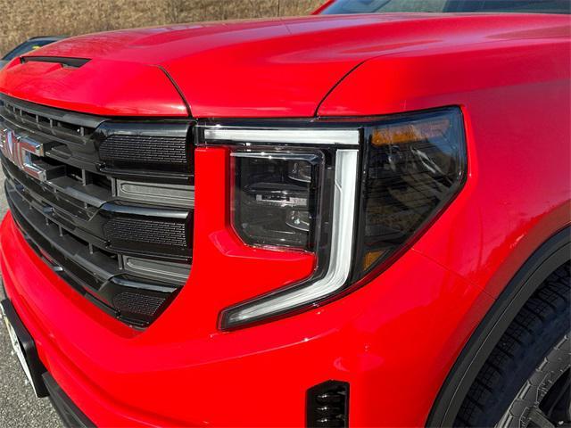 new 2025 GMC Sierra 1500 car, priced at $51,180
