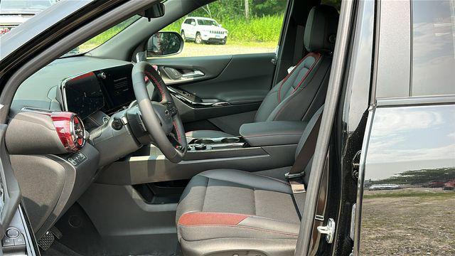new 2026 Chevrolet Equinox car, priced at $35,395