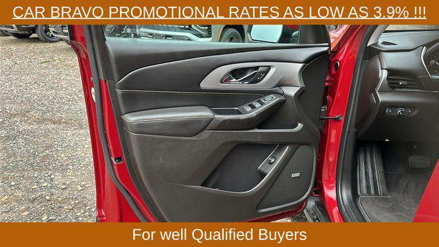 used 2021 Chevrolet Traverse car, priced at $33,714