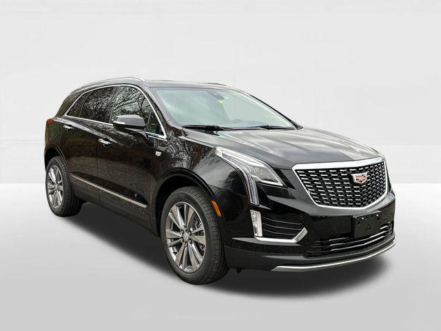 new 2025 Cadillac XT5 car, priced at $54,090