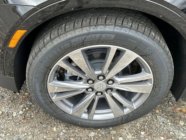 new 2025 Cadillac XT5 car, priced at $54,090
