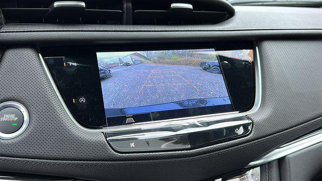 new 2025 Cadillac XT5 car, priced at $54,090