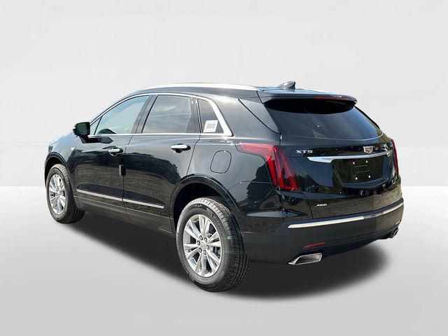 new 2025 Cadillac XT5 car, priced at $43,415