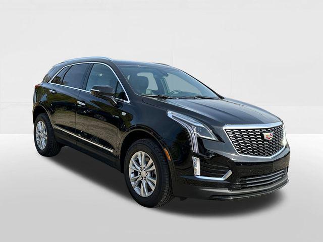 new 2025 Cadillac XT5 car, priced at $43,415