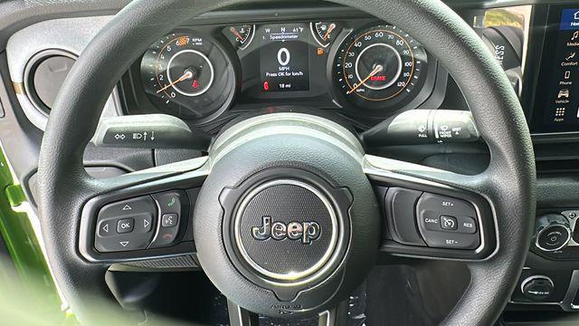 new 2025 Jeep Wrangler car, priced at $32,906