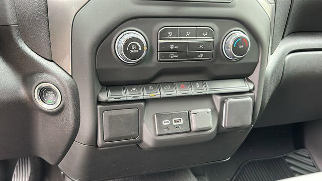 new 2025 Chevrolet Silverado 1500 car, priced at $46,125