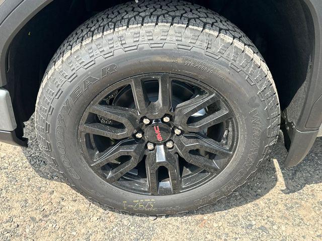 new 2025 GMC Sierra 1500 car, priced at $50,990