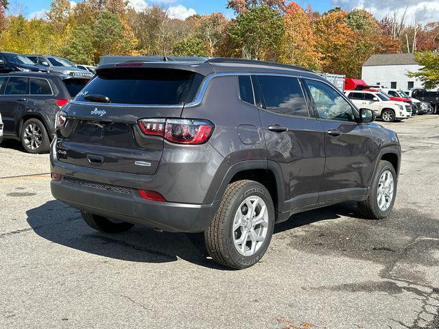 new 2024 Jeep Compass car, priced at $28,999