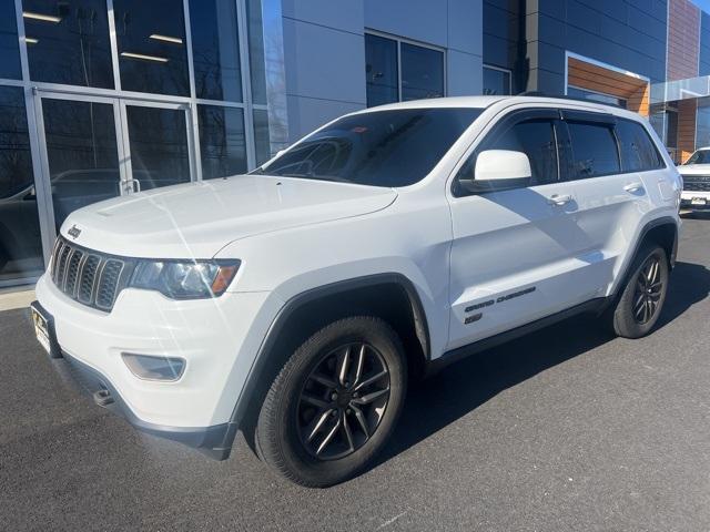 used 2016 Jeep Grand Cherokee car, priced at $16,757