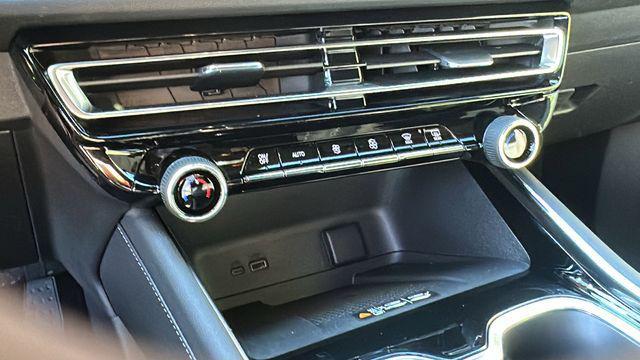 new 2026 Chevrolet Traverse car, priced at $48,200