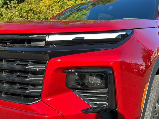 new 2026 Chevrolet Traverse car, priced at $48,200