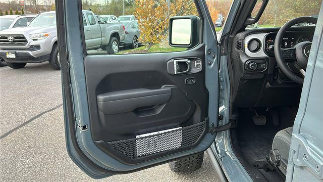 new 2026 Jeep Wrangler car, priced at $58,521