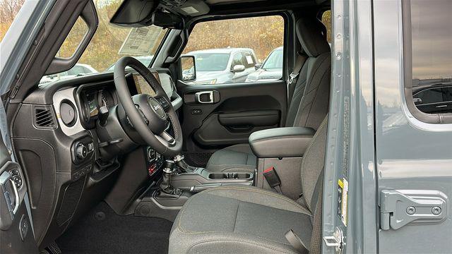 new 2026 Jeep Wrangler car, priced at $58,521