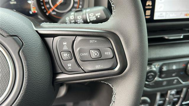 new 2026 Jeep Wrangler car, priced at $58,521