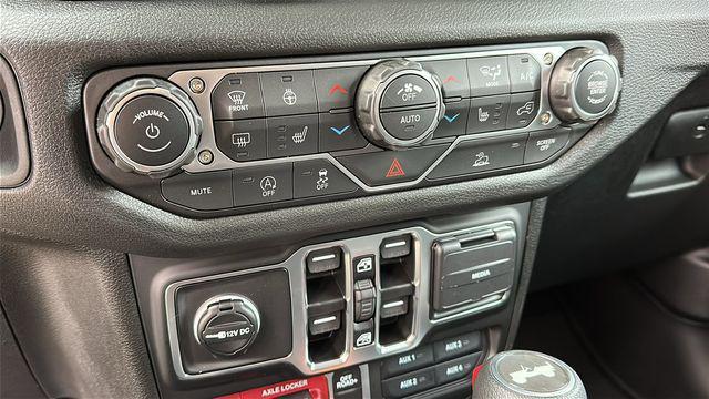 new 2026 Jeep Wrangler car, priced at $58,521