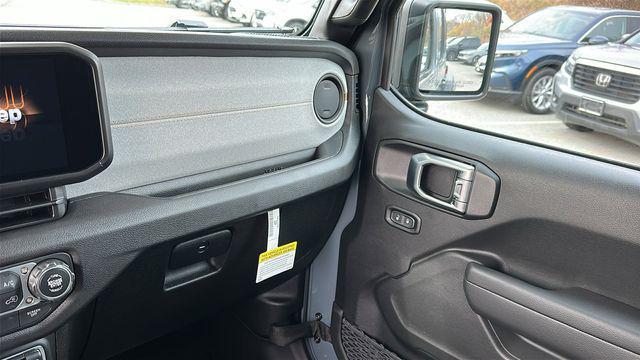 new 2026 Jeep Wrangler car, priced at $58,521