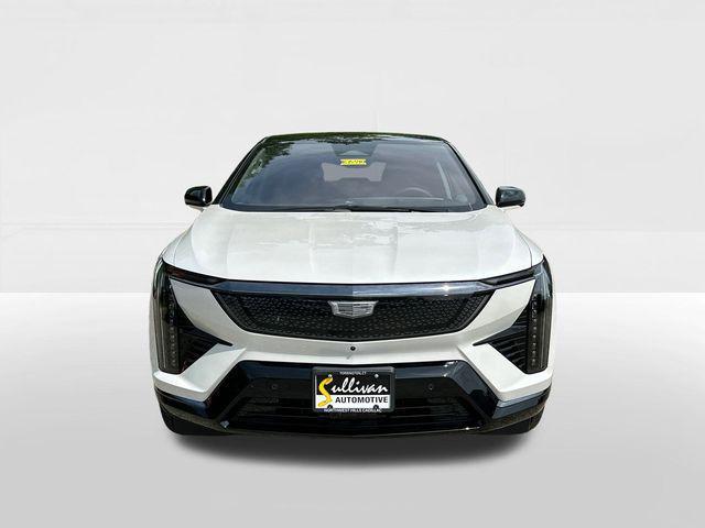 new 2025 Cadillac OPTIQ car, priced at $45,245