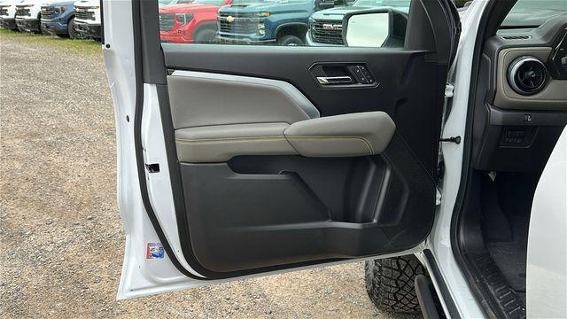 new 2025 Chevrolet Colorado car, priced at $50,570